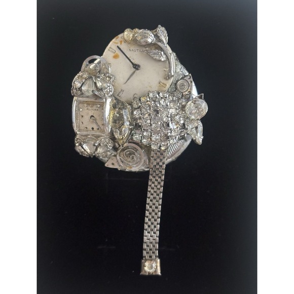 The Unbranded Brand Jewelry - Steampunk Brooch Watch Dial  Parts Rhinestones One Of A Kind Piece Of Art